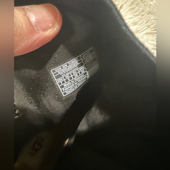 Classic Flat UGG Josefene Boots - Size 7 - NWT - Picture 4 of 9